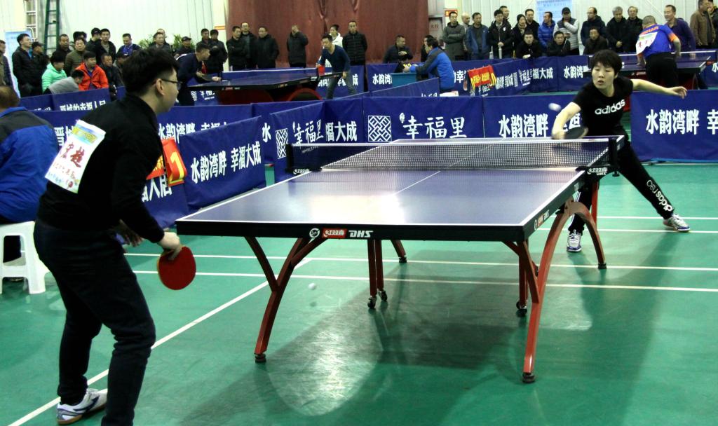 相比之下 相比之下