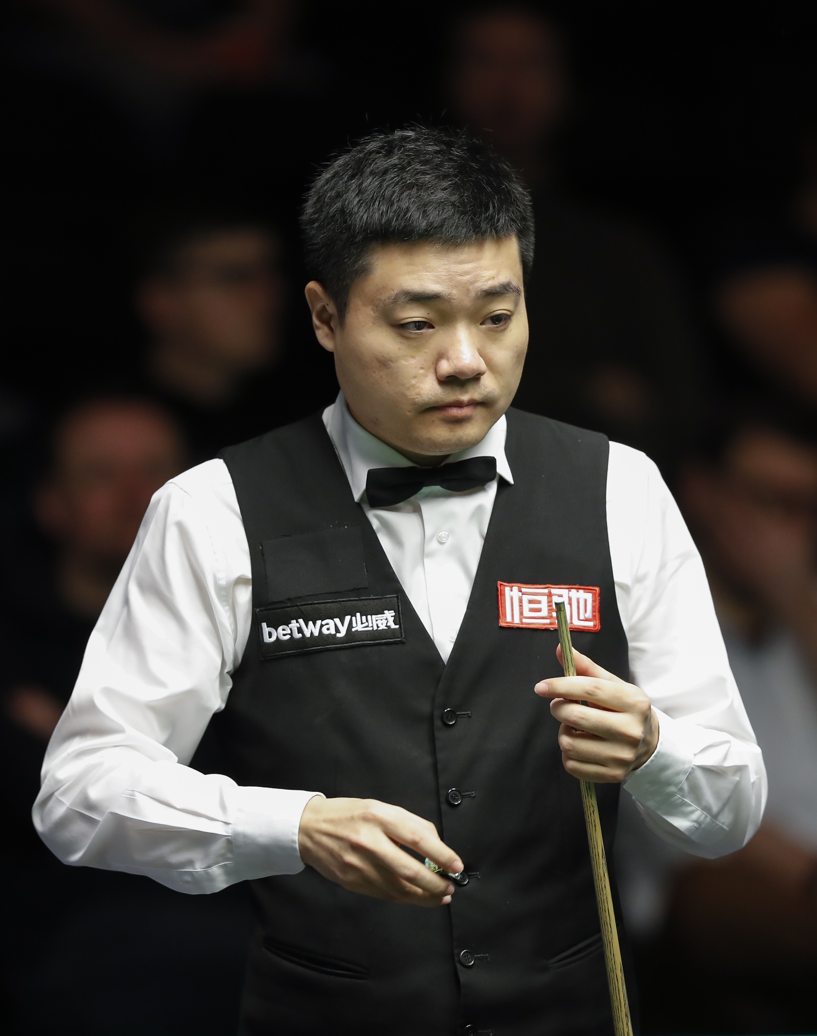 以彻底扭转 以彻底扭转