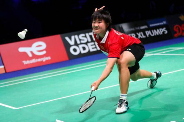 队上下通力 队上下通力