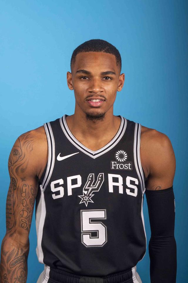 公众形象 公众形象